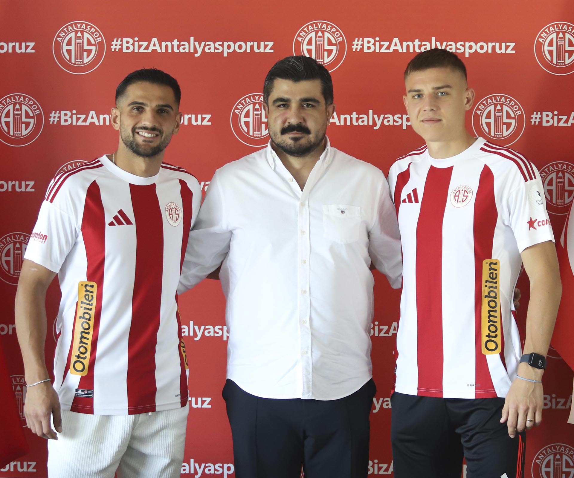 Petrusenko ve Abdurrahim Resmi İmzayı Attı